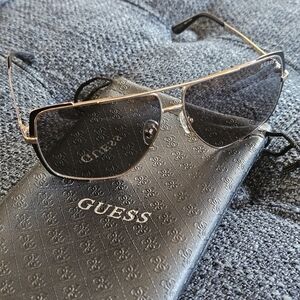 Guess Black and Gold Aviator Sunglasses